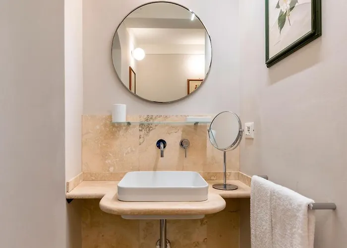 Apartment Genteel Piazza Pitti