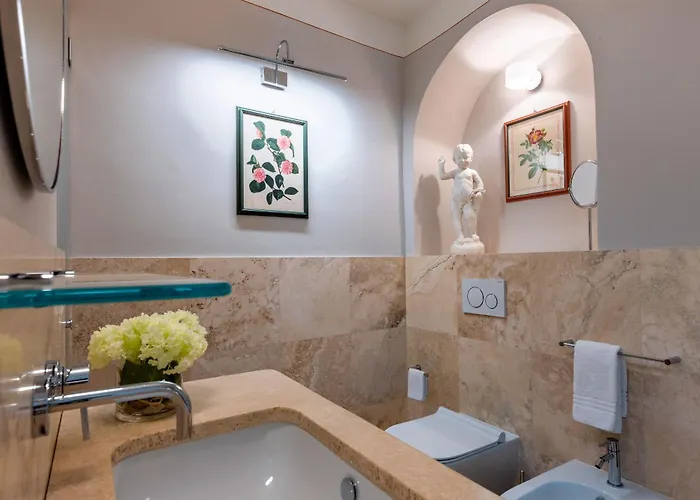 Apartment Genteel Piazza Pitti
